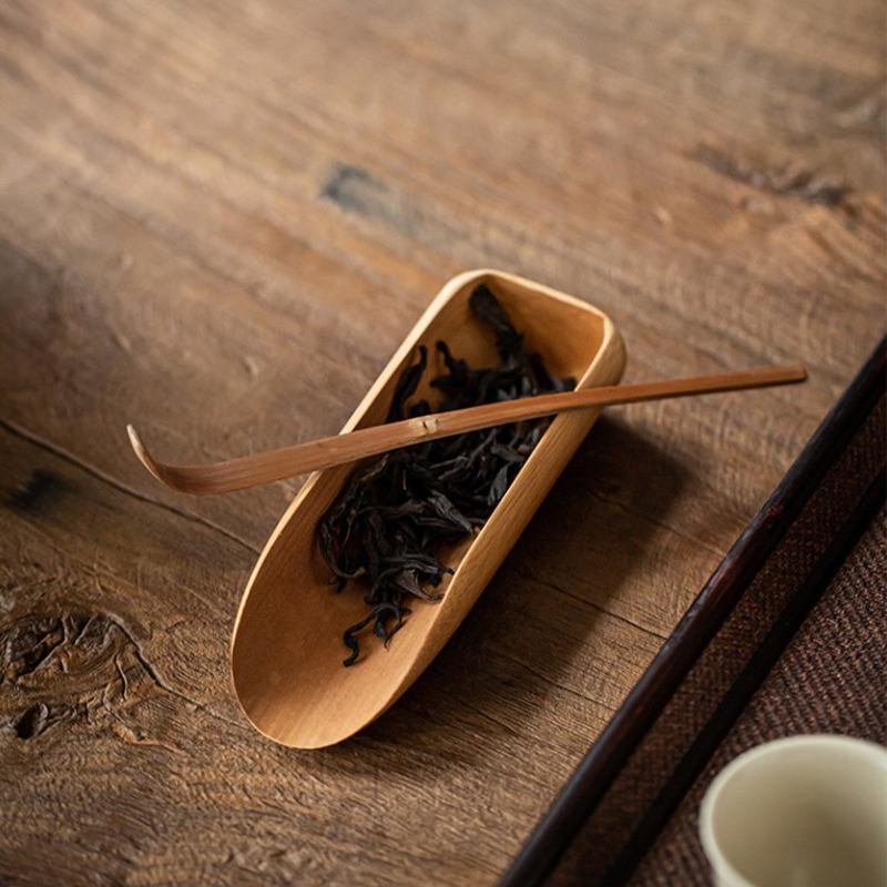 Kitchen Gadgets Everyone Needs - Ręcznie robiona drewniana herbata Matcha łyżka