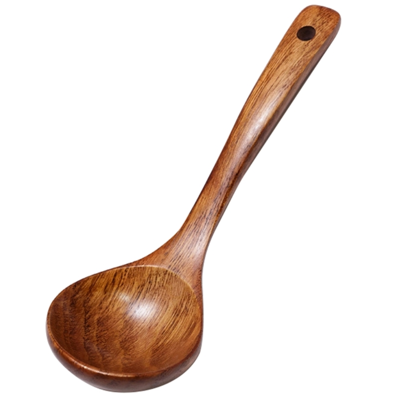 Kitchen Gadgets Everyone Needs - Drewniana łyżka do zupy z długą